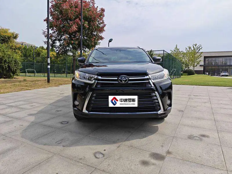Highlander 2021 2.0T 4WD Premium Edition 7 Seaters — 2