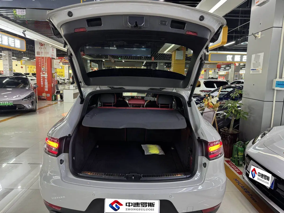 Macan 2021 Macan 2.0T — 13