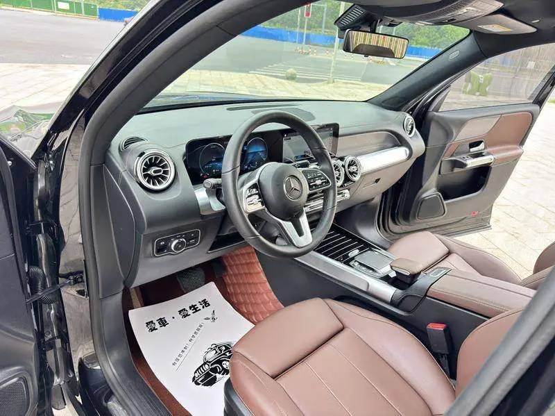 Mercedes-Benz GLB 2021 GLB 180 Dynamic — 8