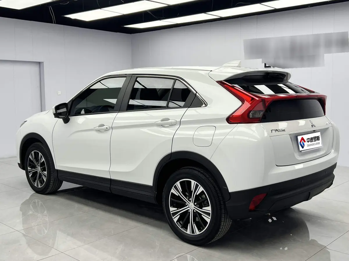 Yige 2022 1.5T CVT 2WD Fearless Edition — 5