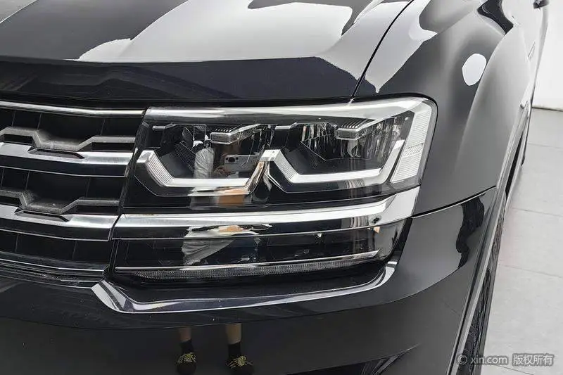 Touron 2017 330TSI 2WD Luxury Edition — 7