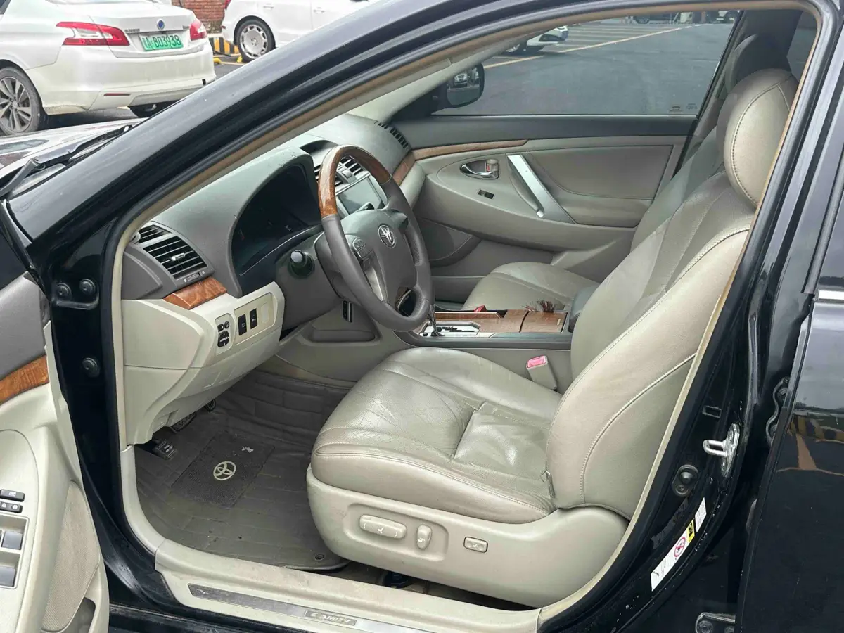 Camry 2009 240G Deluxe Edition — 6