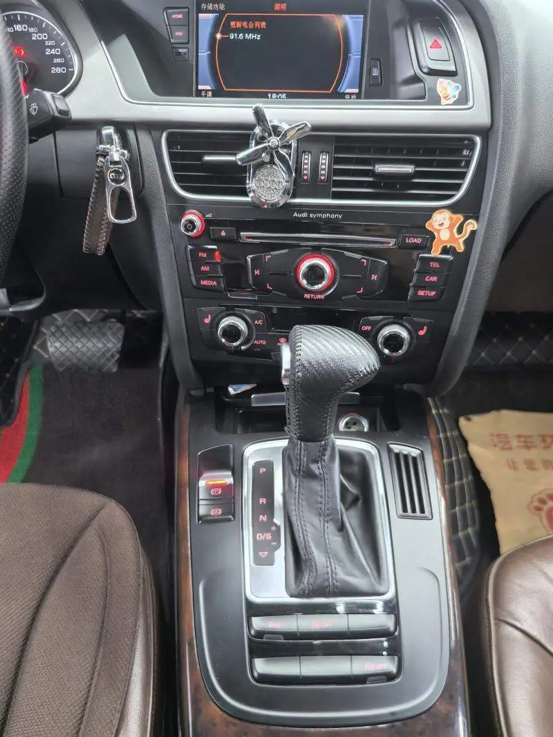 Audi A4L 2016 35 TFSI Automatic Comfort — 4