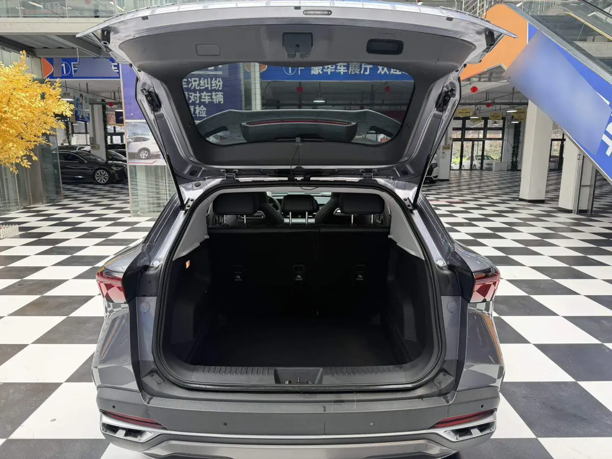 Ou Mengda 2022 1.5T CVT Extension Edition — 18