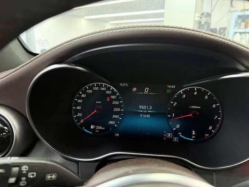 Mercedes-Benz GLC 2022 GLC 260 L 4MATIC Luxury — 9