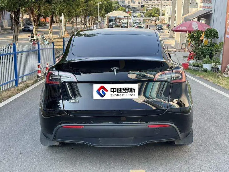 Model Y 2022 rear-wheel drive version — 5