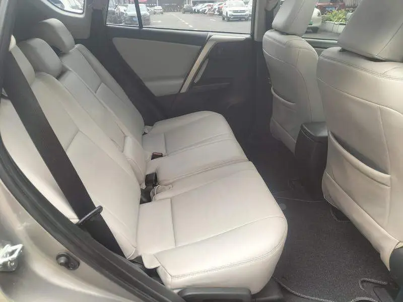 RAV4 Rongfang 2019 2.0L CVT 2WD Fashion Edition National VI — 20