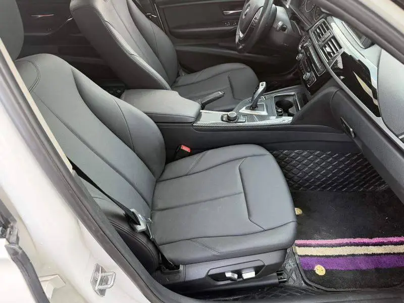 BMW 3 Series 2016 320Li Progressive Edition — 9