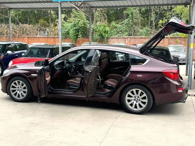 BMW 5 Series GT 2010 535i Luxury — 3
