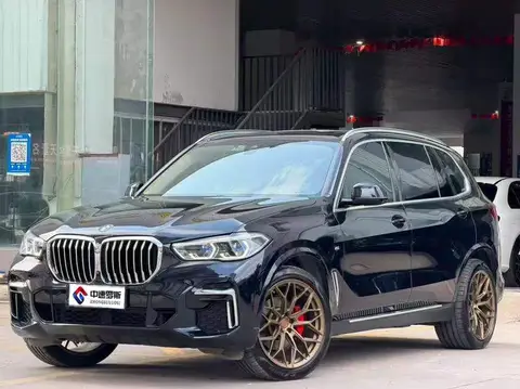 BMW X5 2022 xDrive 30Li Premium M Sport Package