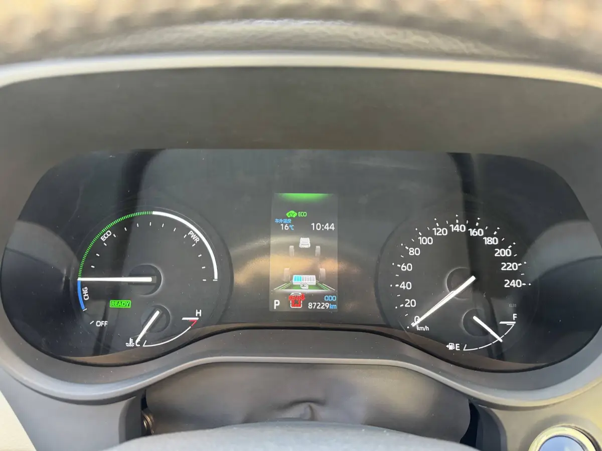 Grevia 2022 2.5L Hybrid Premium Edition — 11