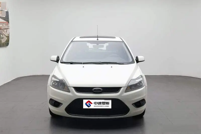 Fox 2013 Hatchback Classic 1.8L Automatic Millionth Anniversary Edition — 2