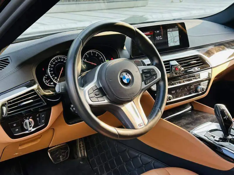 BMW 5 Series 2018 facelift 530Li xDrive M Sport Package — 14