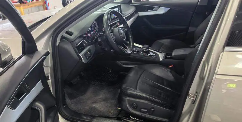 Audi A4L 2019 40 TFSI Fashion National VI — 9