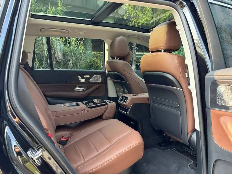 Mercedes-Benz GLS 2025 GLS 450 4MATIC Fashion Edition — 18