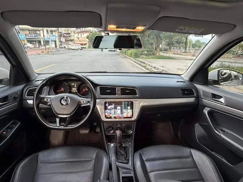 Lavida 2017 1.6L Automatic Fashion Edition — 8