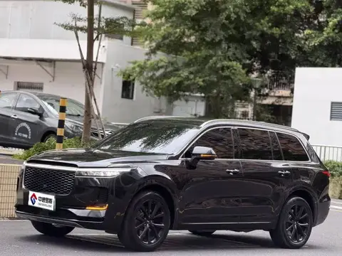 Ideal ONE 2021 Extended Range 6-seater Edition
