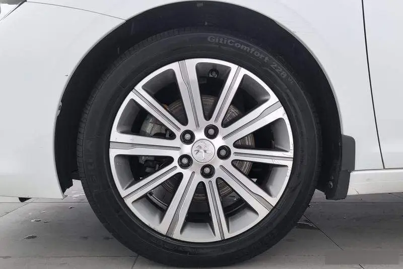 Peugeot 408 2020 360THP 10th Anniversary Edition — 9