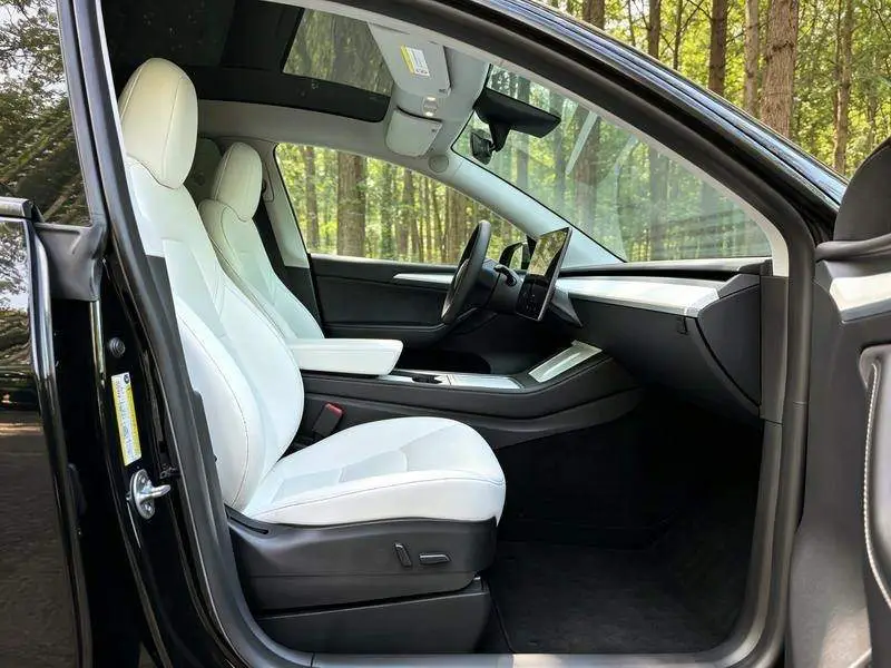 Model Y 2023 rear-wheel drive version — 20