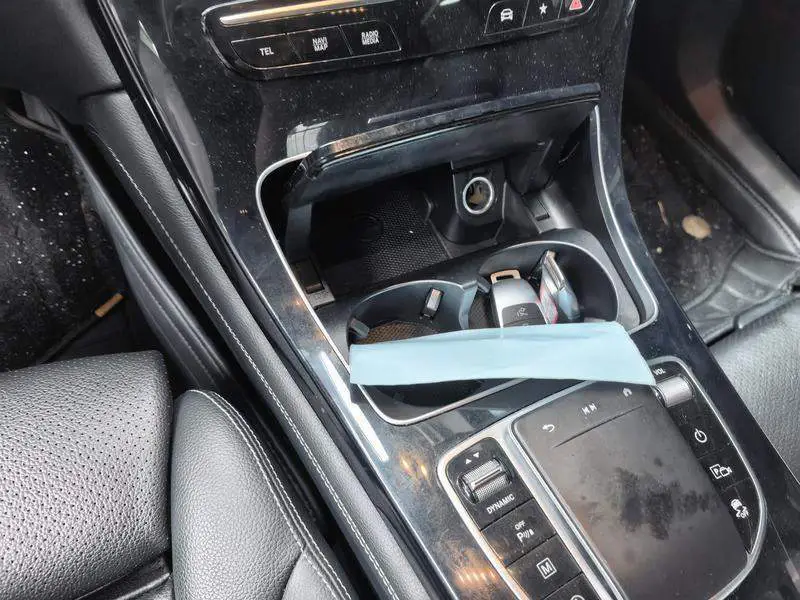 Mercedes-Benz GLC 2020 GLC 260 L 4MATIC Dynamic — 10