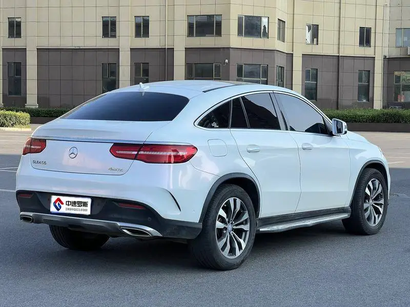 Mercedes-Benz GLE Coupe 2017 GLE 400 4MATIC Coupe SUV — 6