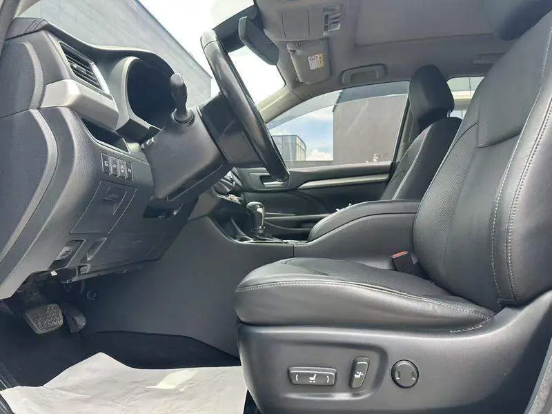 Highlander 2018 2.0T 4WD Premium Edition 7 Seater National V — 12