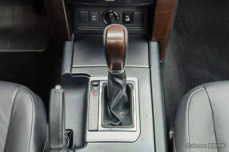 Prado 2016 3.5L Automatic TX-L NAVI — 15