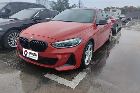 BMW 1 Series 2021 120i M Sport Night Edition