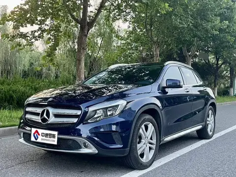 Mercedes-Benz GLA 2016 GLA 200 Dynamic