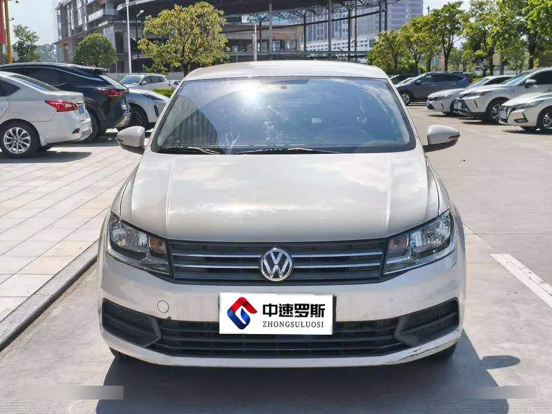 Santana 2021 1.5L Automatic Fashion Edition — 2