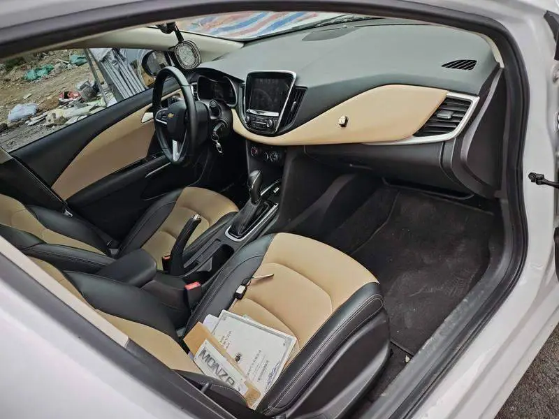 Cruze 2021 320 Automatic Enjoy Sunroof Edition — 9