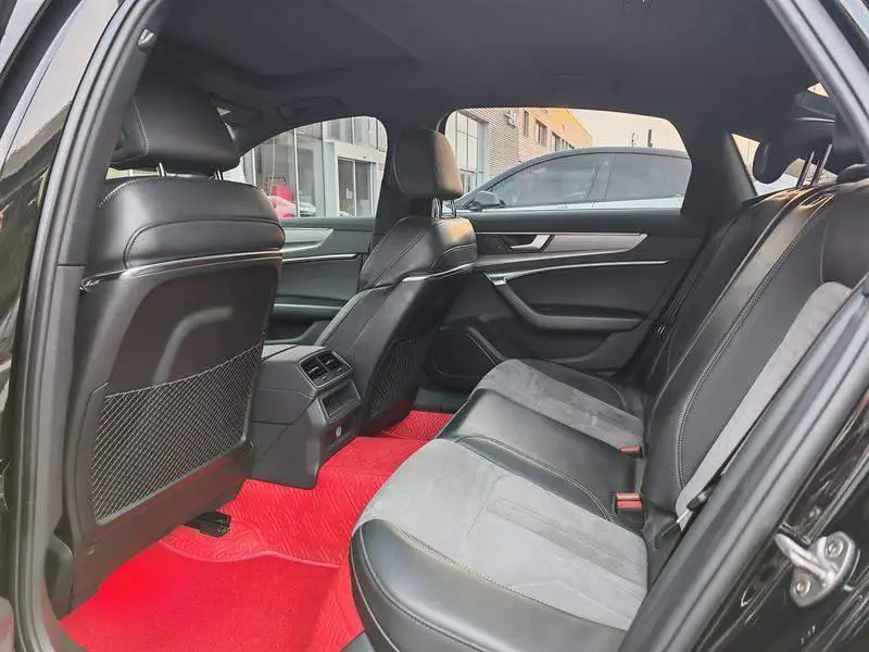Audi A6L 2022 40 TFSI Luxury Dynamic Edition — 9
