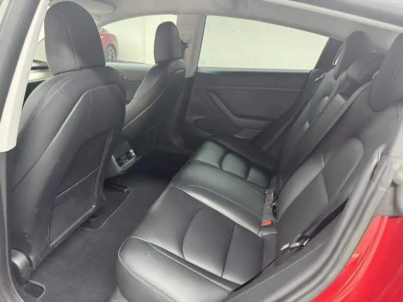 Model 3 2021 Performance All-Wheel Drive — 9