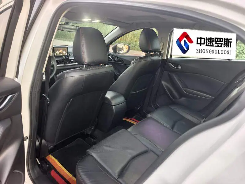 Mazda 3 Angkesaila 2014 Hatchback 2.0L Automatic Flagship Model — 15