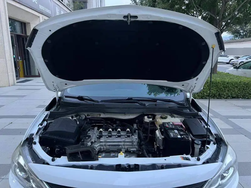 Cobalt 2016 1.5L Automatic Enjoy Edition — 6