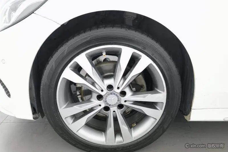 Mercedes-Benz C-Class 2015 C 200 L 4MATIC Sport Edition — 8