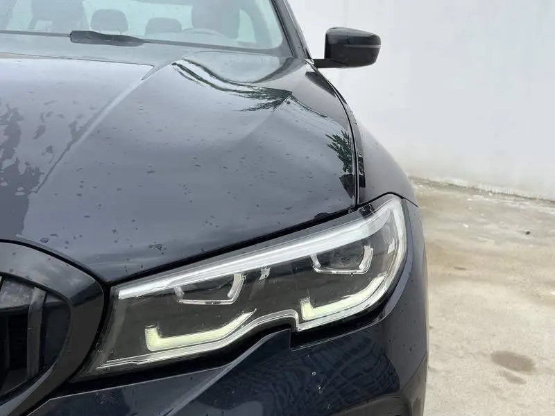 BMW 3 Series 2021 facelift 325i M Sport Night Edition — 6