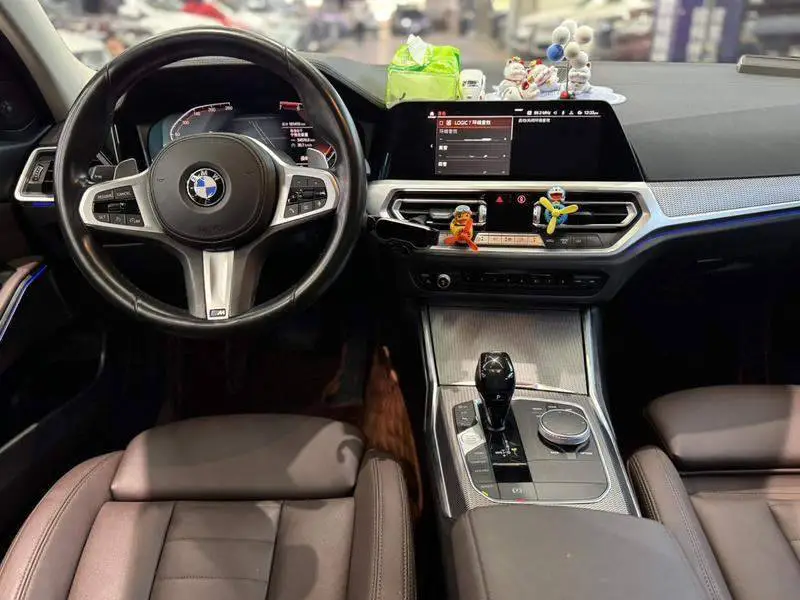 BMW 3 Series 2020 325i M Sport Night Edition — 15