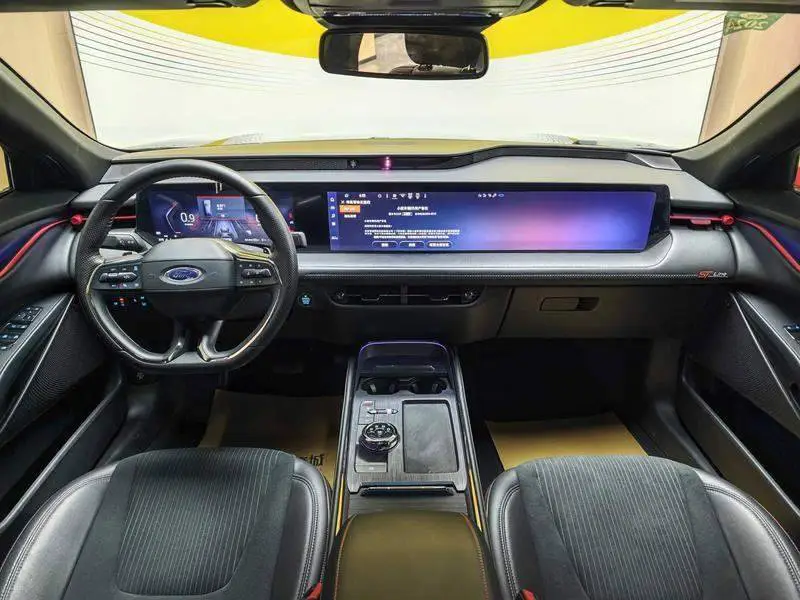 EVOS 2022 EcoBoost 245 Sport — 7