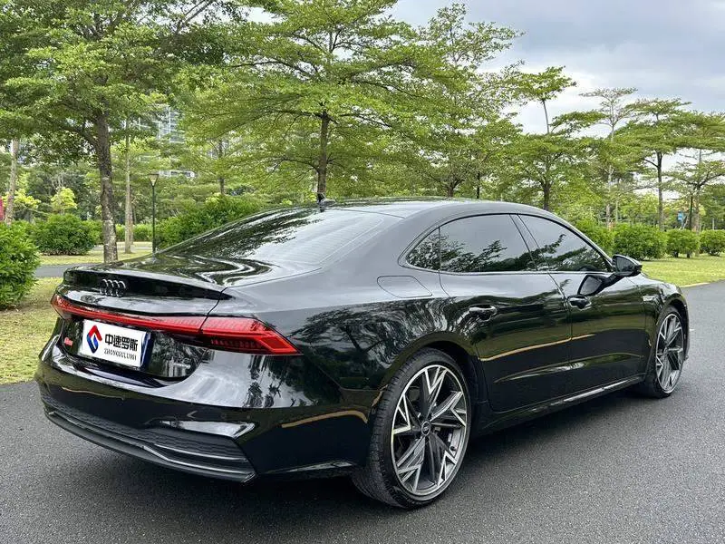 Audi A7L 2023 45 TFSI quattro S-line Black Warrior Edition — 5