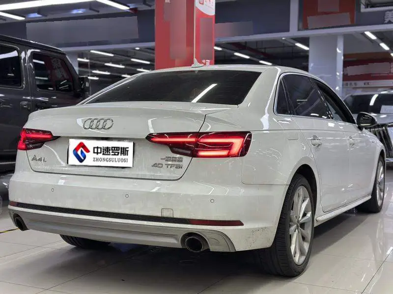 Audi A4L 2018 30th Anniversary Model 40 TFSI Fashion Model — 7