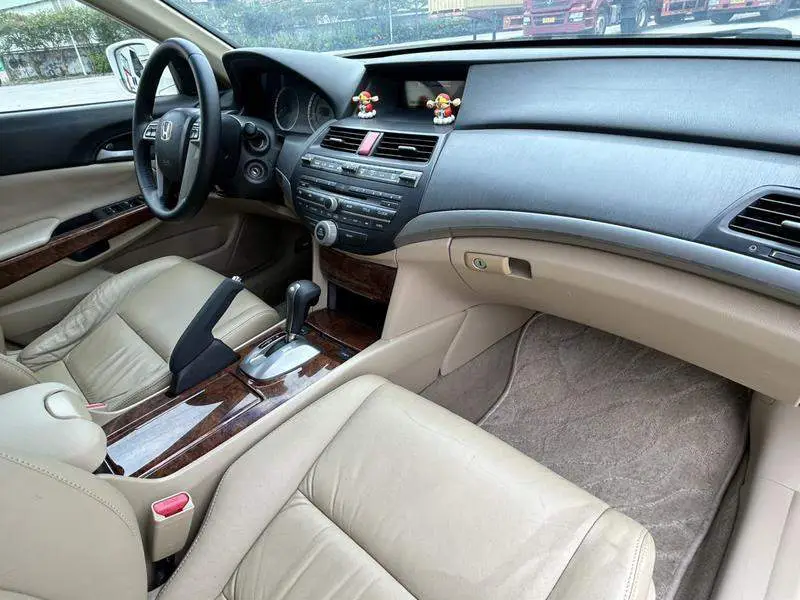 Accord 2011 2.0L EX Navi — 5