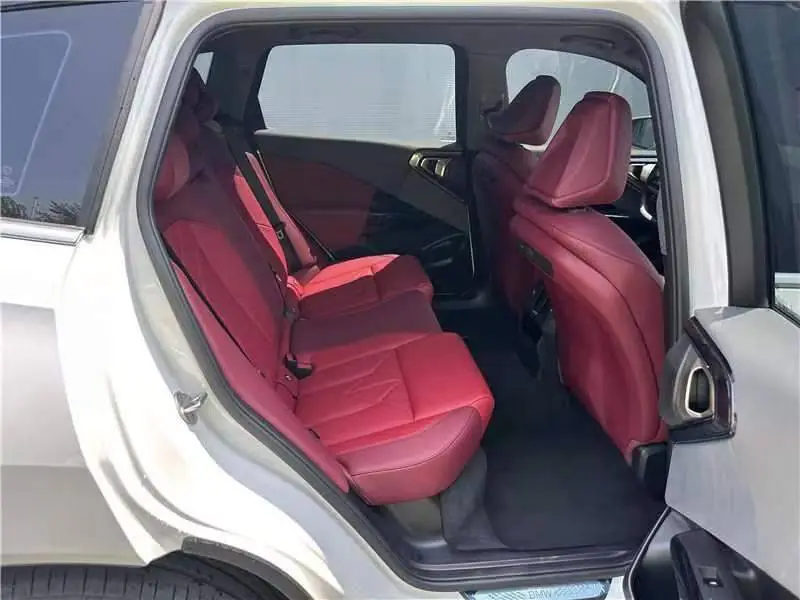 BMW X3 2025 xDrive25L Luxury Package — 10