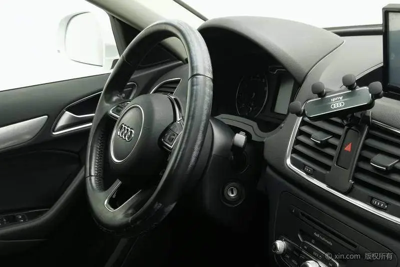 Audi Q3 2015 35 TFSI Comfort Edition — 11