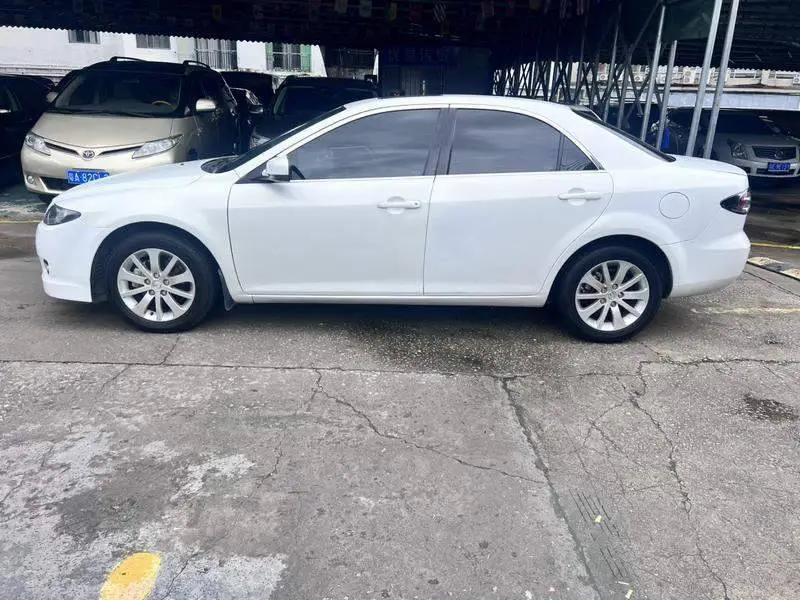 Mazda 6 2013 2.0L Automatic Super Deluxe — 4