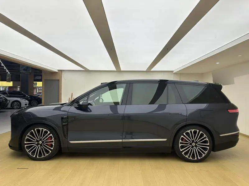 NIO ES8 2026 Six-Seat Executive Signature Edition — 4