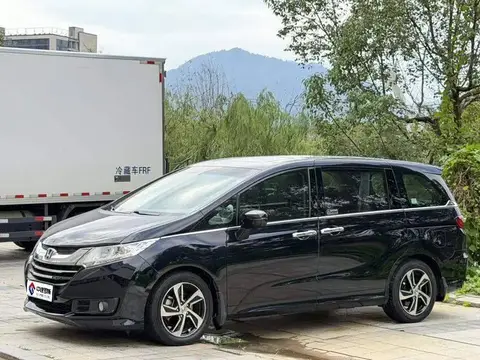 Odyssey 2015 2.4L Luxury Edition