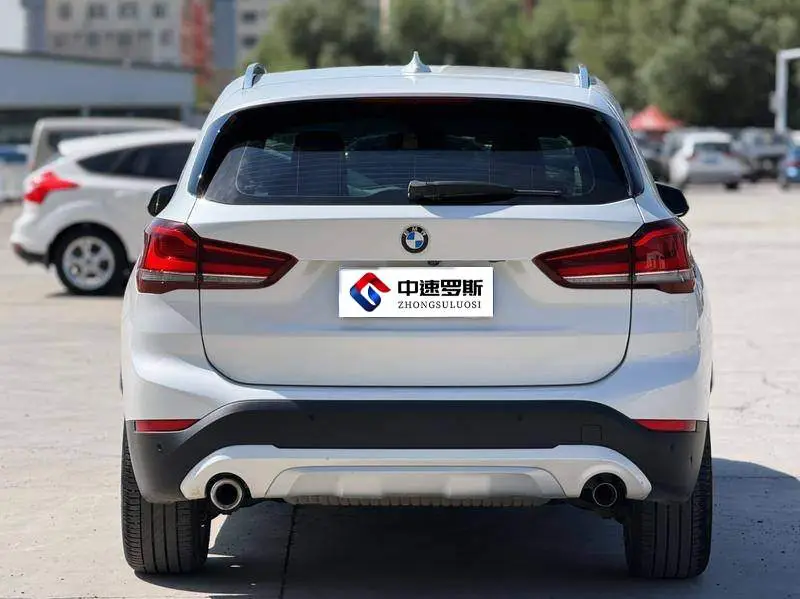 BMW X1 2021 sDrive20Li Fashion Edition — 6