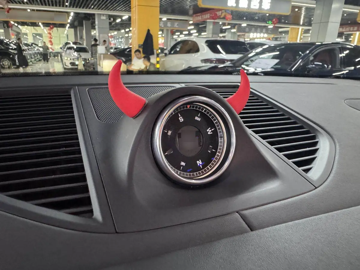 Macan 2021 Macan 2.0T — 7