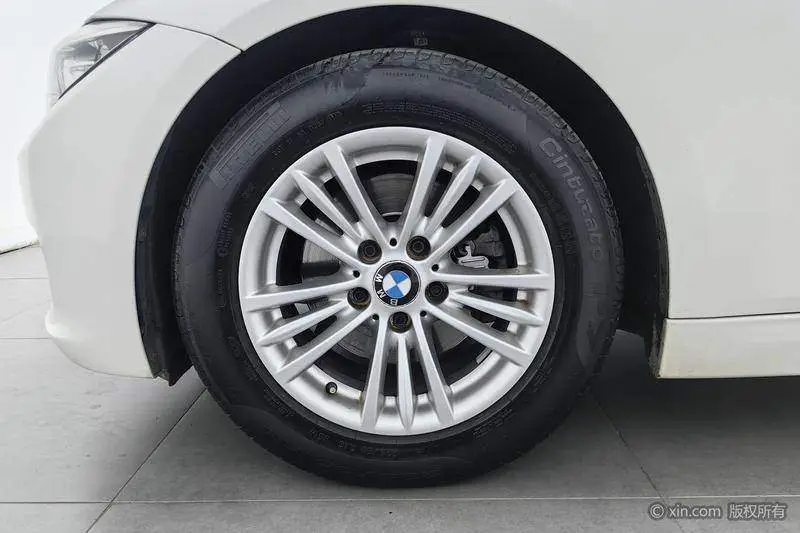 BMW 3 Series 2015 320Li Super Joy Fashion Edition — 8